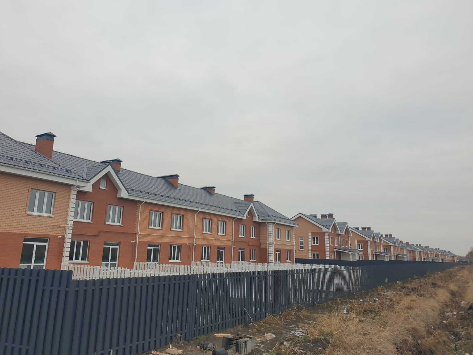 Забор из штакетника 230м Серый Графит фото5 в Нальчике