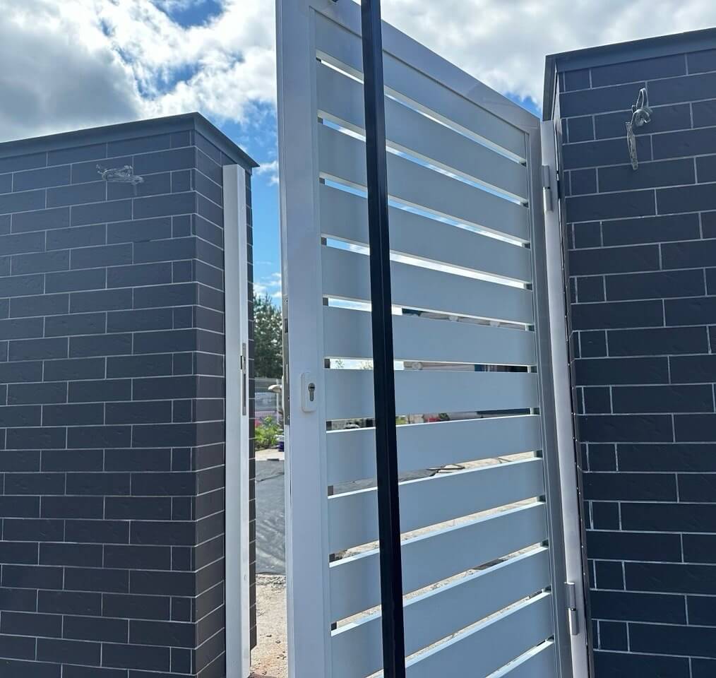 Калитка из металлопланкена RAL9003 Белый фото 1 в Нальчике