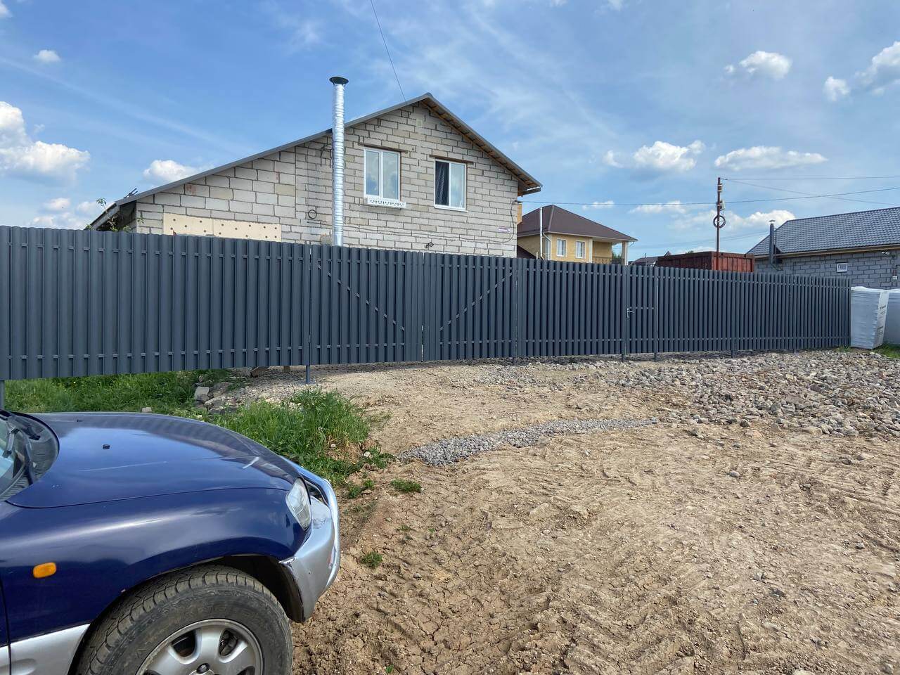 Забор из евроштакетника 16м RAL7024 Серый Графит фото 5 в Нальчике